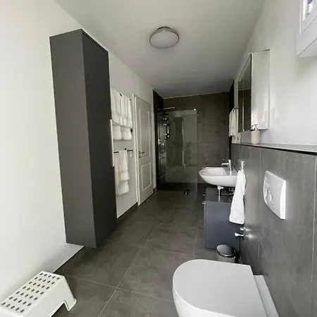 Neubau-appartements In Lejlighed